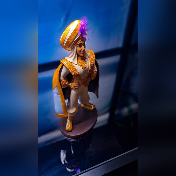 RARE Enesco Disney Showcase Collection Couture de Force Aladdin as Prince Ali - Picture 3 of 6